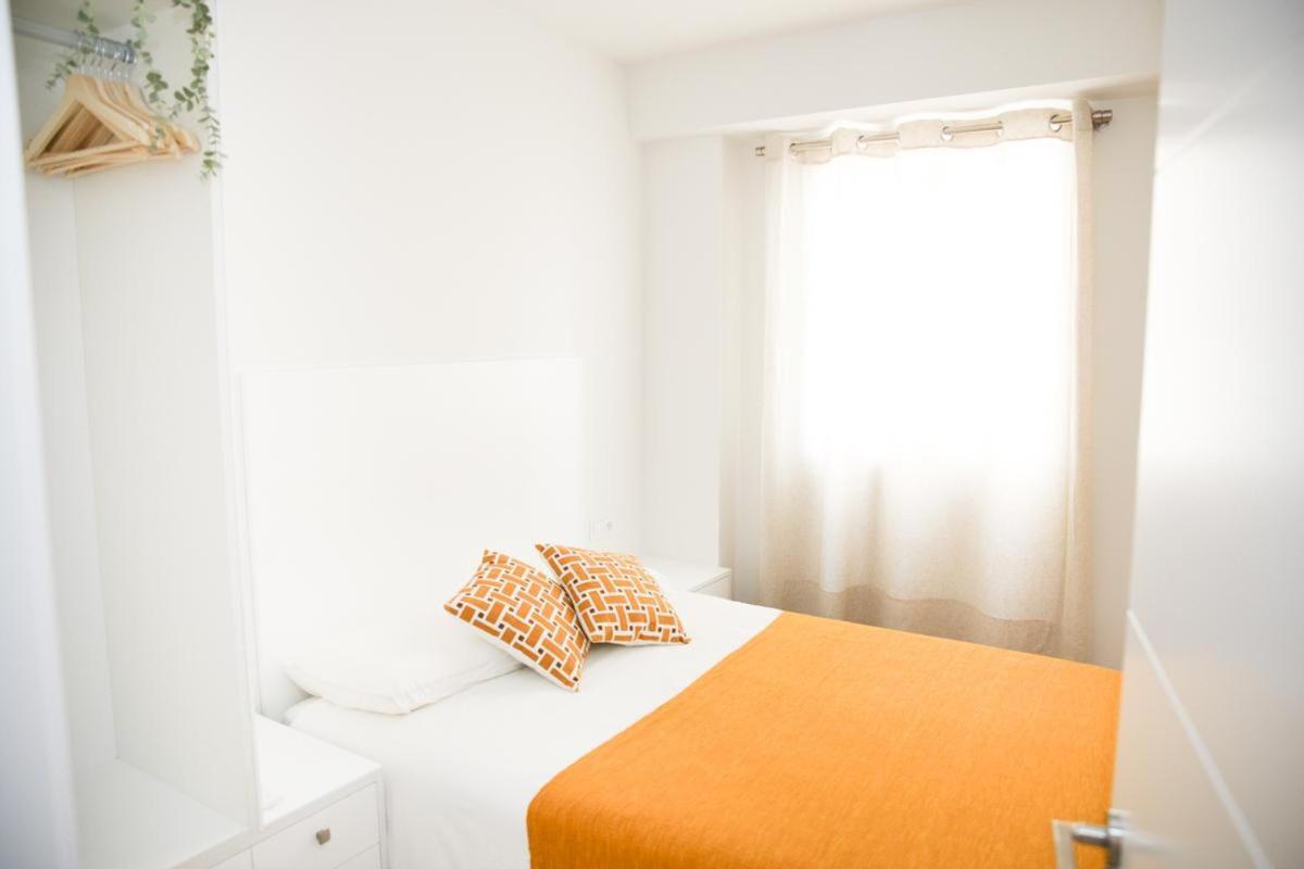 Family Apartment In The Malaga City Center Exterior foto